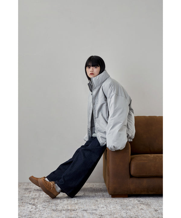 {"color":"\u30e9\u30a4\u30c8\u30d6\u30eb\u30fc","info":"model\uff1aH163cm size\uff1aF"}