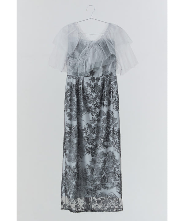 {"color":"\u30b0\u30ec\u30fc","info":""}