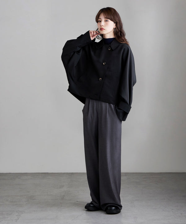 {"color":"\u30d6\u30e9\u30c3\u30af","info":"model\uff1aH166cm size\uff1aM"}