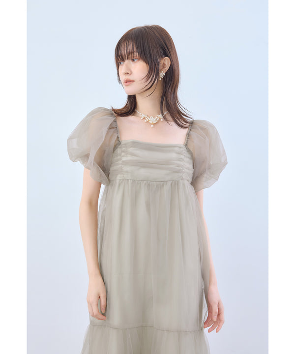{"color":"\u30d9\u30fc\u30b8\u30e5","info":"model\uff1aH166cm size\uff1aM"}