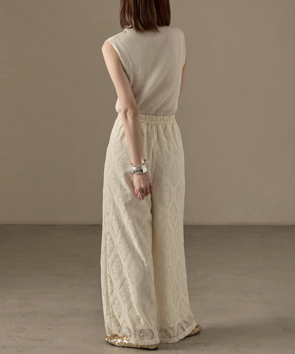 {"color":"\u30a2\u30a4\u30dc\u30ea\u30fc","info":"model\uff1aH158cm size\uff1aM"}