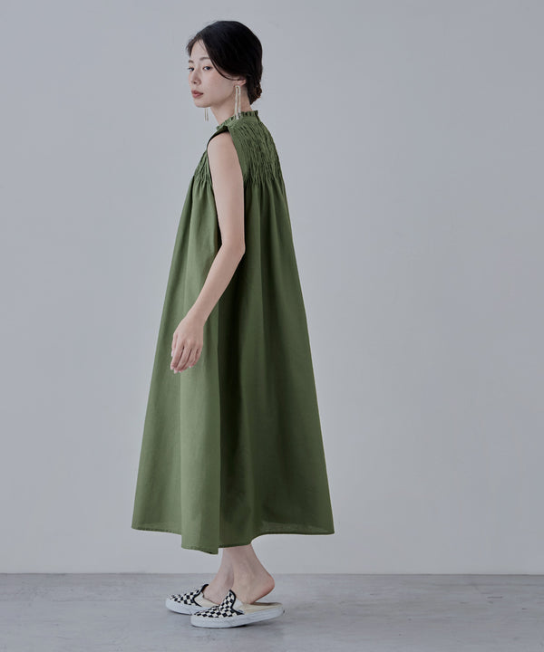 {"color":"\u30ab\u30fc\u30ad","info":"model\uff1aH166cm size\uff1aM"}