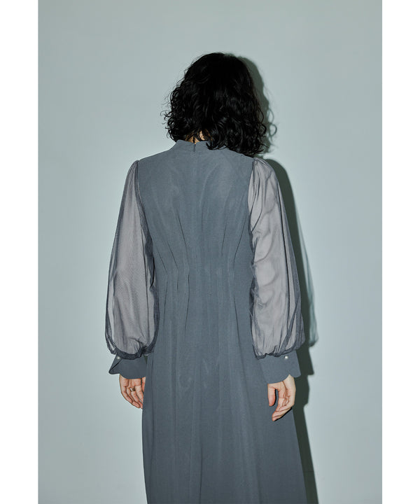 {"color":"\u30b0\u30ec\u30fc","info":"model\uff1aH166cm size\uff1aM"}