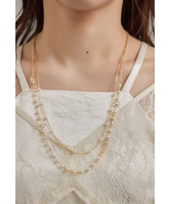 {"color":"\u30b4\u30fc\u30eb\u30c9","info":""}