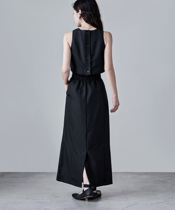 {"color":"\u30d6\u30e9\u30c3\u30af","info":"model\uff1aH166cm size\uff1aM"}