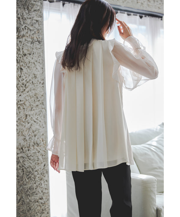 {"color":"\u30a8\u30af\u30ea\u30e5\u00d7\u30d6\u30e9\u30c3\u30af","info":"model\uff1aH165cm size\uff1aM"}