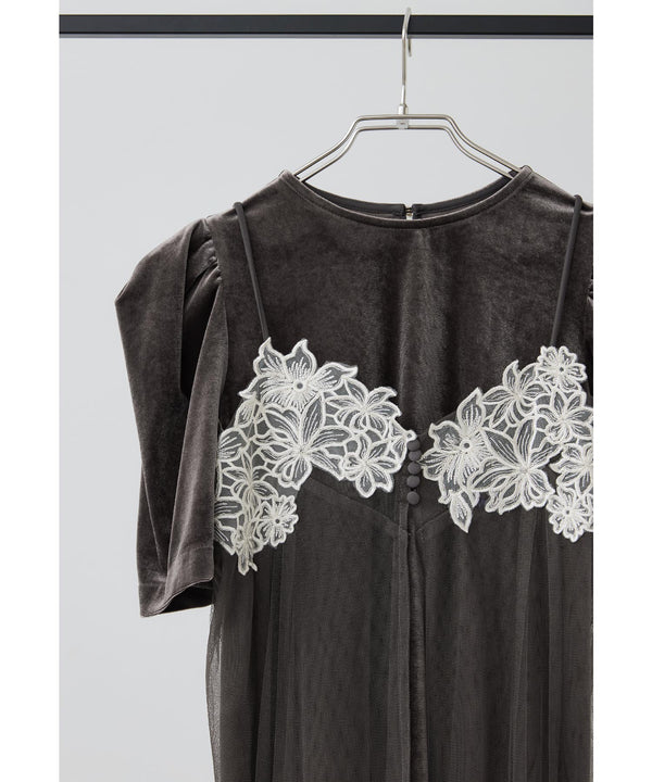 {"color":"","info":""}