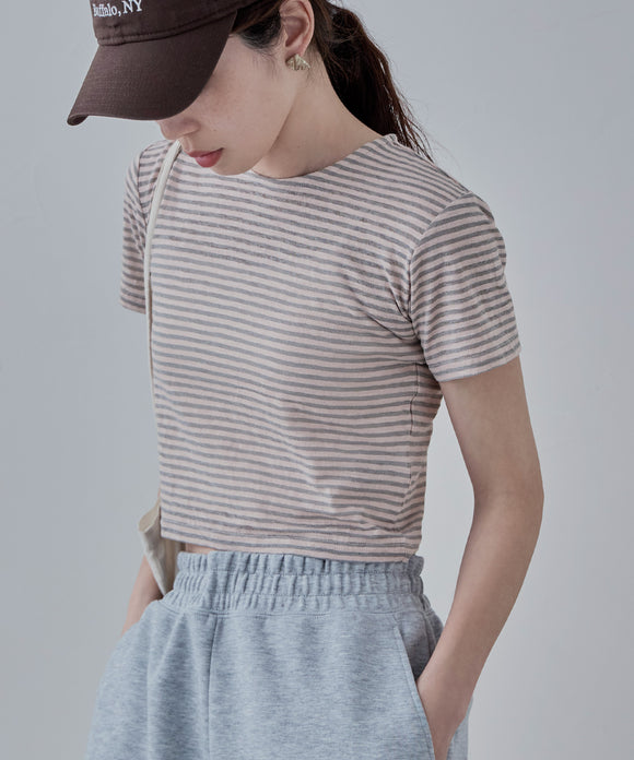 {"color":"\u30b0\u30ec\u30fc","info":"model\uff1aH166cm size\uff1aF"}