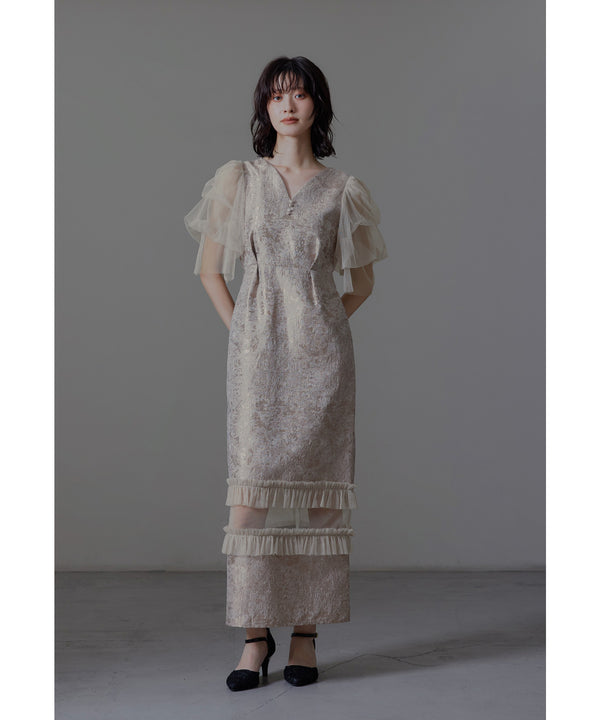 {"color":"\u30d4\u30f3\u30af\u30d9\u30fc\u30b8\u30e5","info":"model\uff1aH166cm size\uff1aM"}