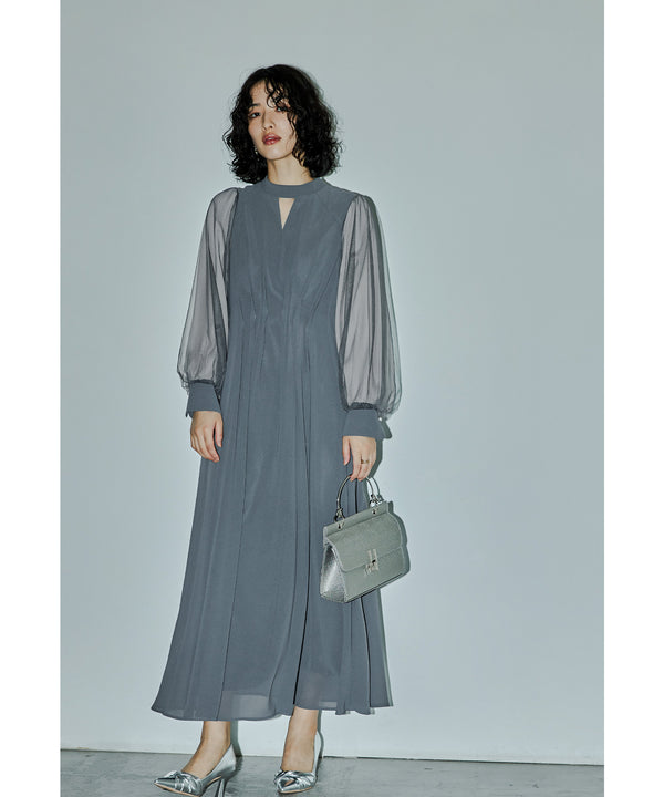 {"color":"\u30b0\u30ec\u30fc","info":"model\uff1aH166cm size\uff1aM"}