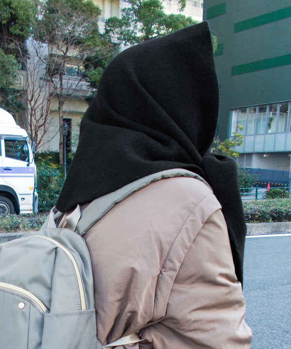 {"color":"\u30d6\u30e9\u30c3\u30af","info":"model\uff1aH158cm size\uff1aM"}