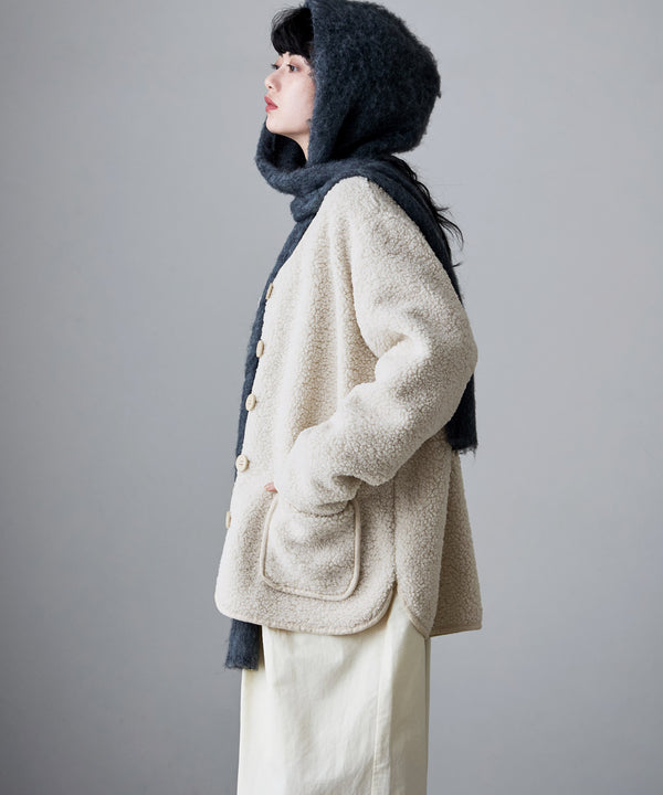 {"color":"\u30aa\u30d5\u30db\u30ef\u30a4\u30c8","info":"model\uff1aH163cm size\uff1aM-L"}