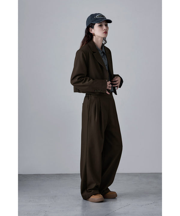 {"color":"\u30d6\u30e9\u30a6\u30f3","info":"model\uff1aH166cm size\uff1aM"}