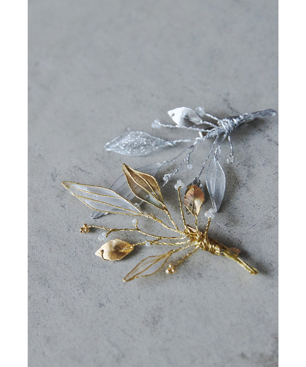 {"color":"","info":""}