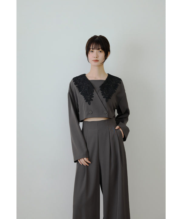 {"color":"\u30d6\u30e9\u30a6\u30f3","info":"model\uff1aH166cm size\uff1aM"}