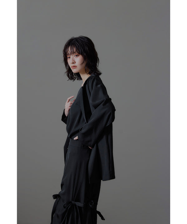 {"color":"\u30d6\u30e9\u30c3\u30af","info":"model\uff1aH166cm size\uff1aM"}