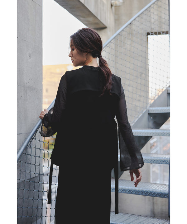 {"color":"\u30d6\u30e9\u30c3\u30af","info":"model\uff1aH165cm size\uff1aM"}