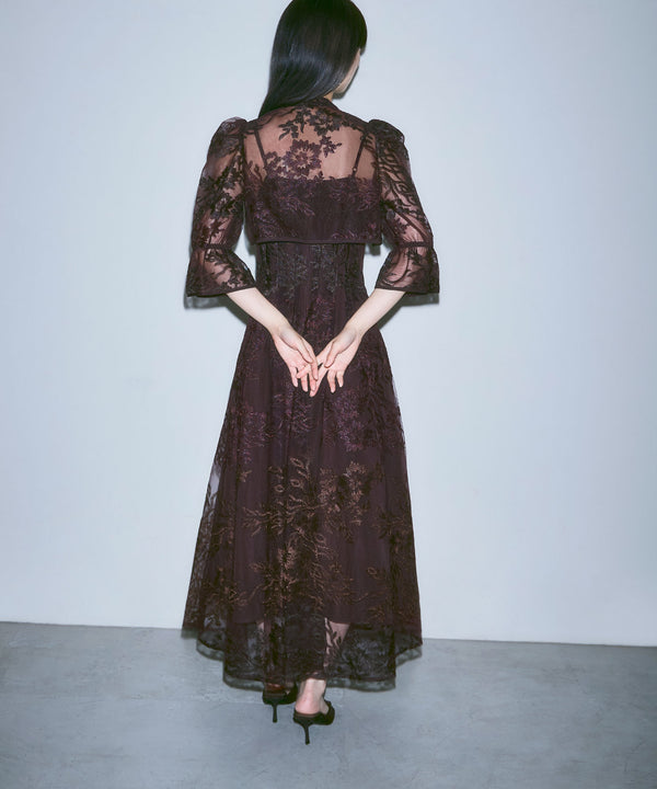 {"color":"\u30d6\u30e9\u30a6\u30f3","info":"model\uff1aH163cm size\uff1aM"}