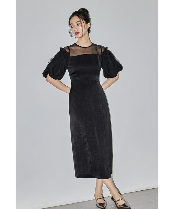 {"color":"\u30d6\u30e9\u30c3\u30af","info":"model\uff1aH165cm size\uff1aM"}