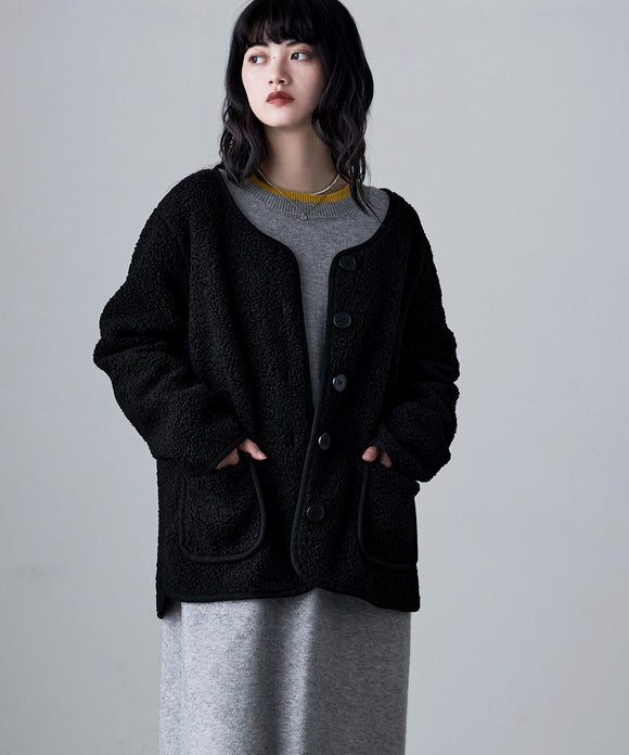 {"color":"\u30d6\u30e9\u30c3\u30af","info":"model\uff1aH163cm size\uff1aM-L"}
