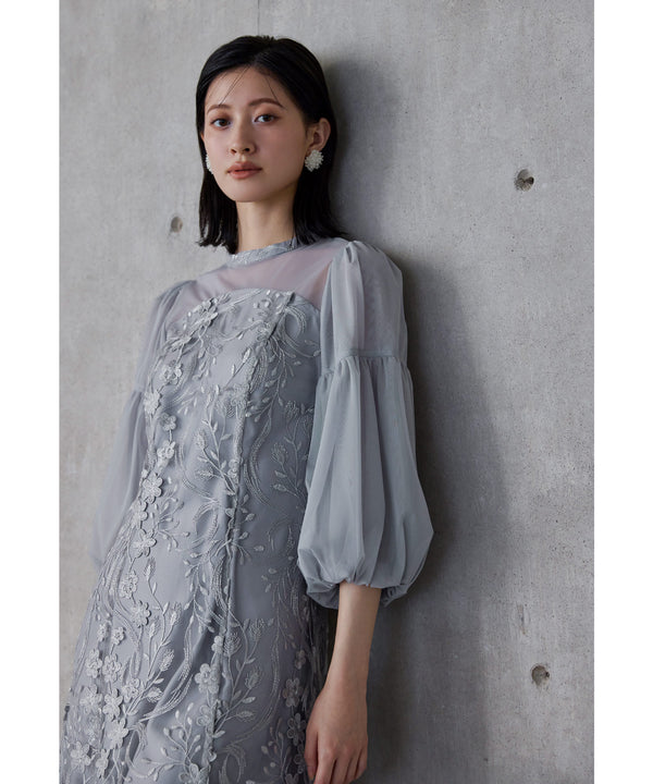 {"color":"\u30d6\u30eb\u30fc\u30b0\u30ec\u30fc","info":"model\uff1aH166cm size\uff1aM"}