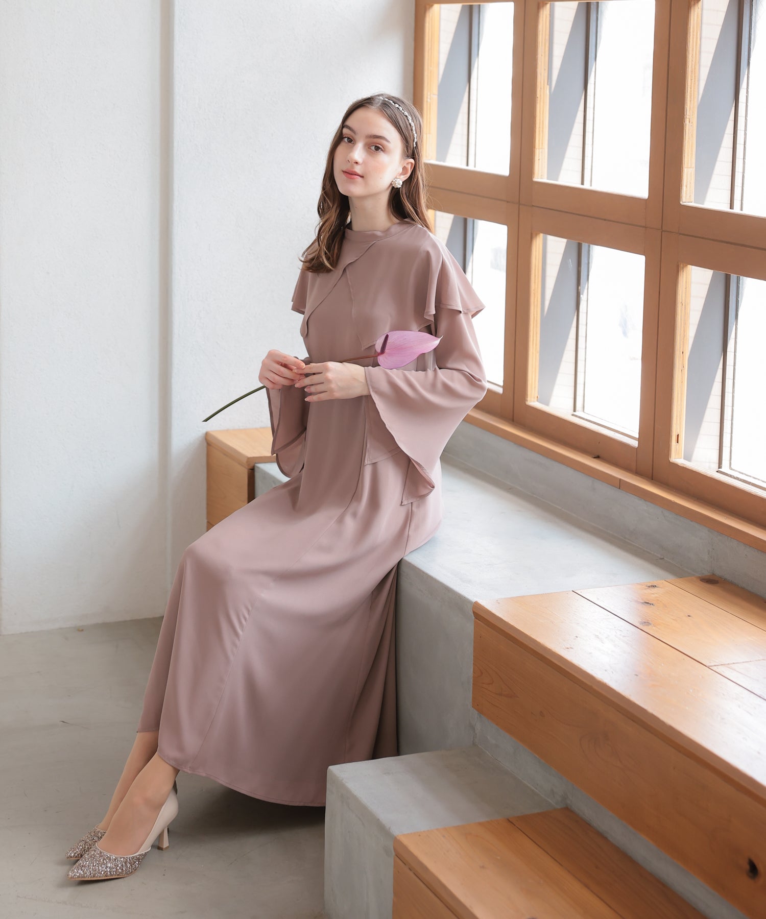 m＊21.5.3プロフ更新必読 さま リルフェテ ケープ付きワンピースドレス♡ アプロベリー】カラーフォーマル ワンピース(1401115)11号