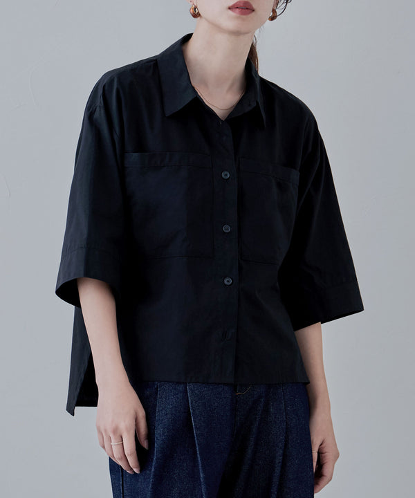 {"color":"\u30d6\u30e9\u30c3\u30af","info":"model\uff1aH166cm size\uff1aM"}