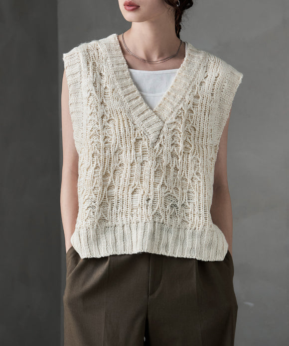 {"color":"\u30a2\u30a4\u30dc\u30ea\u30fc","info":"model\uff1aH166cm size\uff1aF"}