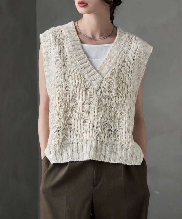 {"color":"\u30a2\u30a4\u30dc\u30ea\u30fc","info":"model\uff1aH166cm size\uff1aF"}