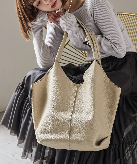 {"color":"\u30d9\u30fc\u30b8\u30e5","info":"model\uff1aH158cm size\uff1aF"}