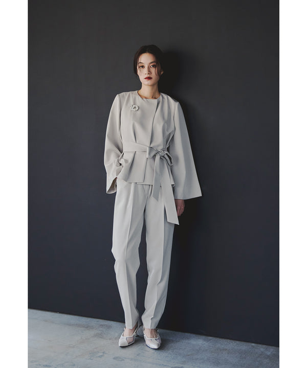 {"color":"\u30d9\u30fc\u30b8\u30e5","info":"model\uff1aH165cm size\uff1aM"}