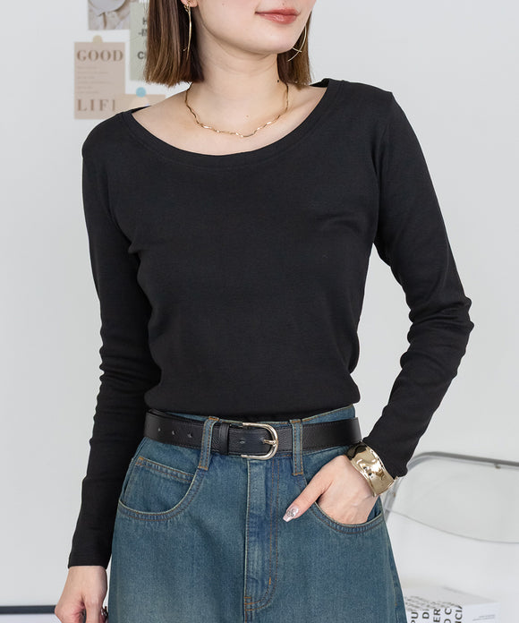 {"color":"\u30d6\u30e9\u30c3\u30af","info":"model\uff1aH162cm size\uff1aM"}