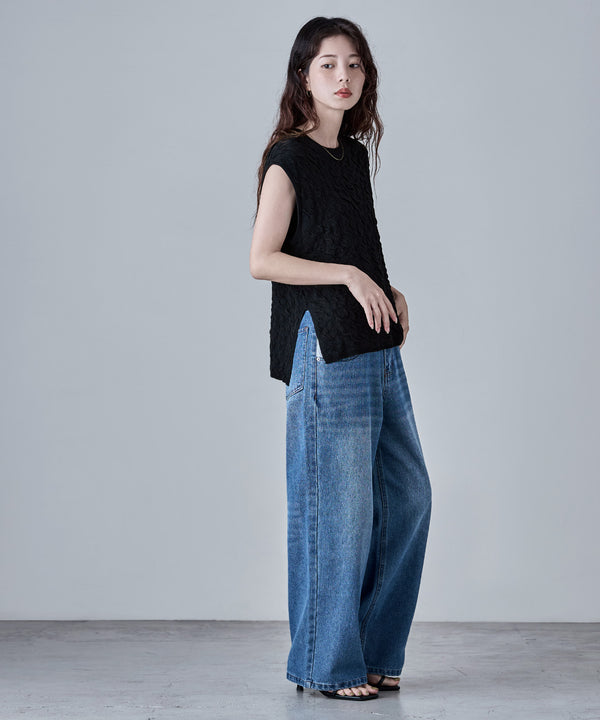 {"color":"\u30d6\u30e9\u30c3\u30af","info":"model\uff1aH166cm size\uff1aF"}