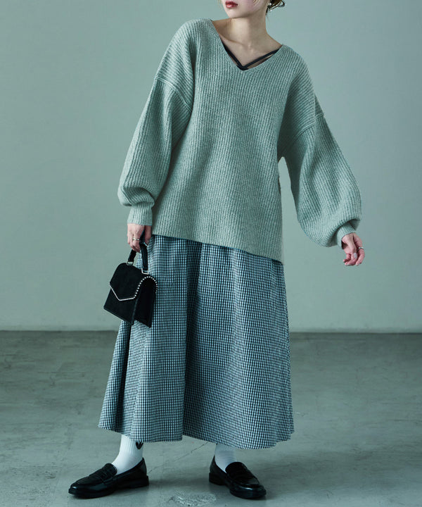 {"color":"\u30d6\u30eb\u30fc\u30b0\u30ea\u30fc\u30f3","info":"model\uff1aH158cm size\uff1aM"}