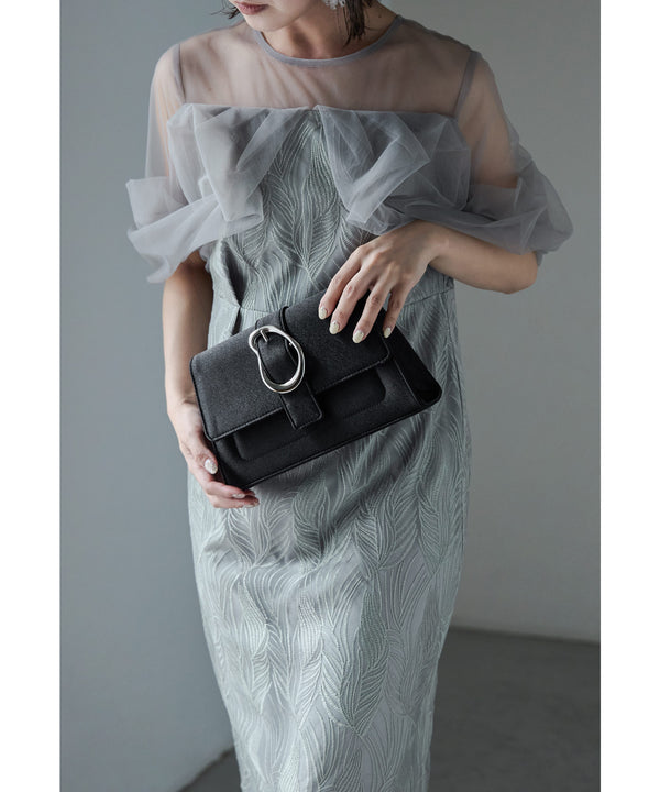 {"color":"\u30d6\u30e9\u30c3\u30af","info":""}