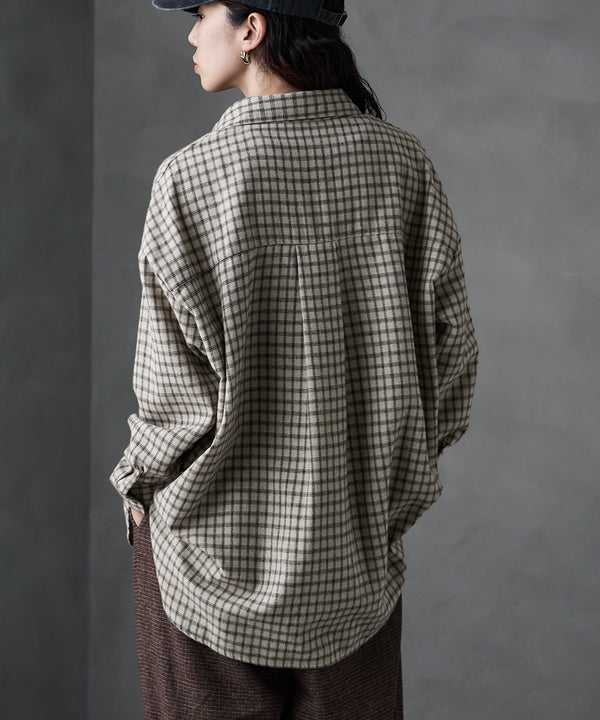 {"color":"\u30d9\u30fc\u30b8\u30e5","info":"model\uff1aH166cm size\uff1aM"}