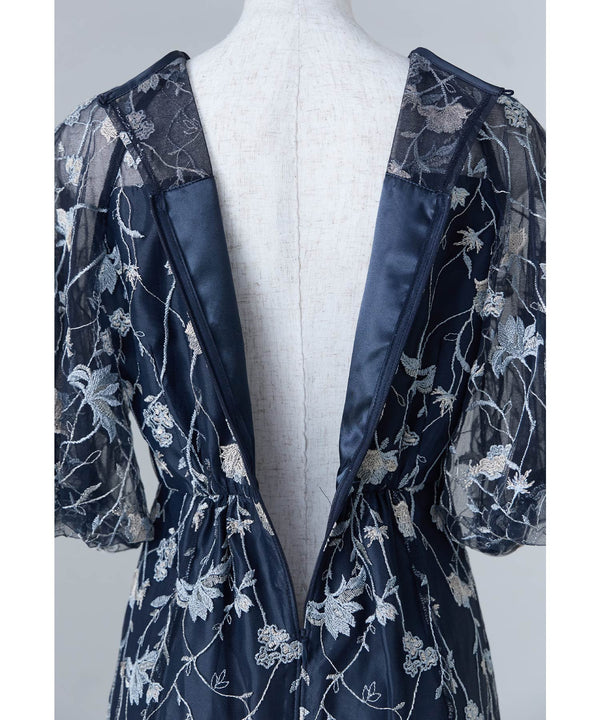 {"color":"","info":""}