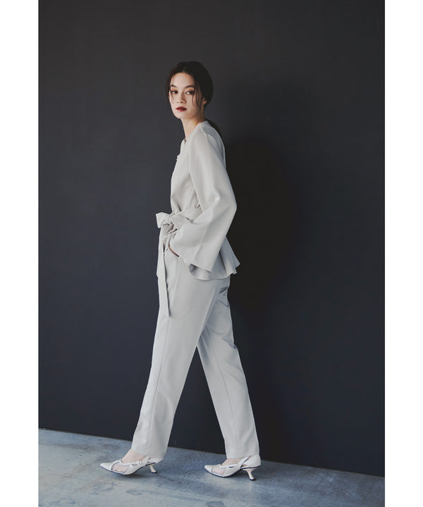 {"color":"\u30d9\u30fc\u30b8\u30e5","info":"model\uff1aH165cm size\uff1aM"}