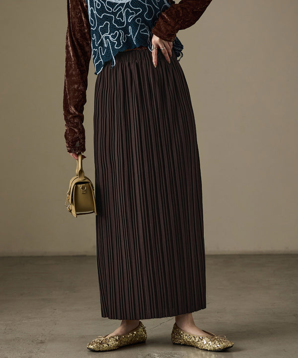 {"color":"\u30d6\u30e9\u30a6\u30f3","info":"model\uff1aH158cm size\uff1aM"}