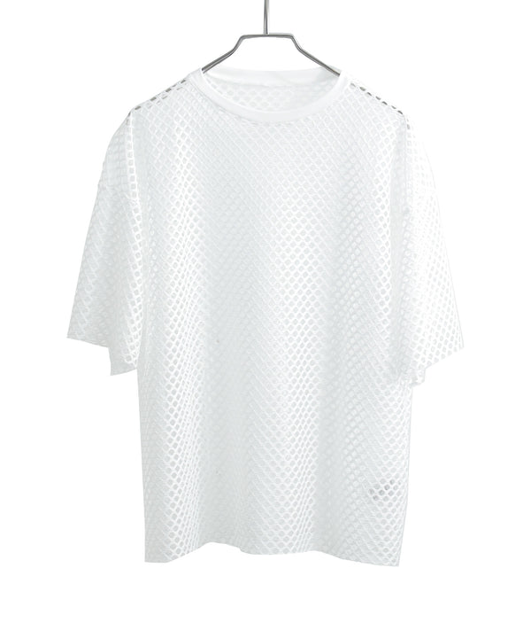 {"color":"\u30db\u30ef\u30a4\u30c8","info":"model\uff1aH158cm size\uff1aM"}