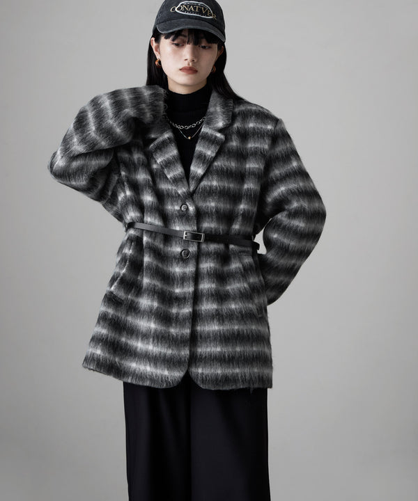 {"color":"\u30d6\u30e9\u30c3\u30af","info":"model\uff1aH163cm size\uff1aF"}