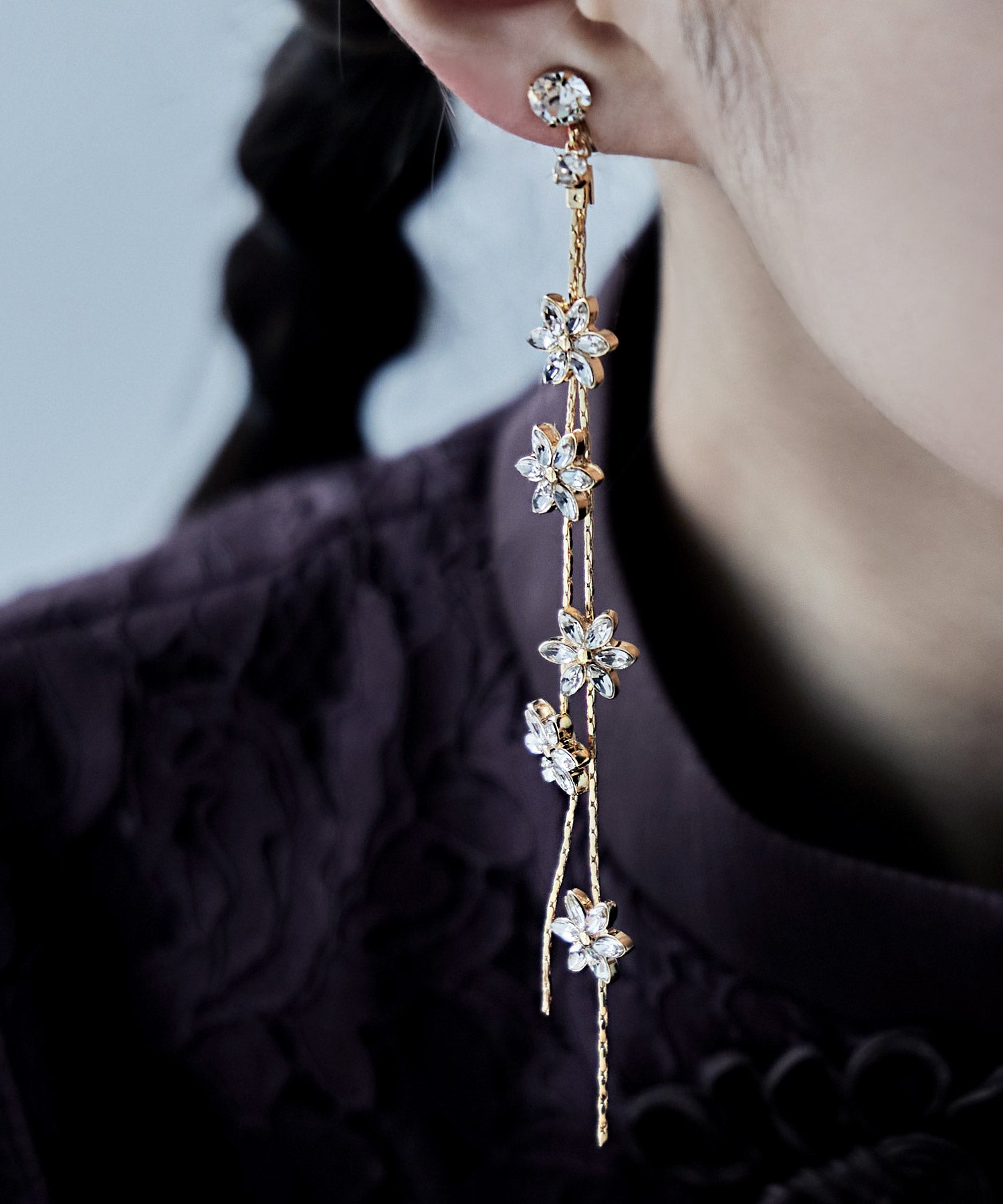 フラワービジューロングイヤリング｜ピアス・イアリング - etoll.