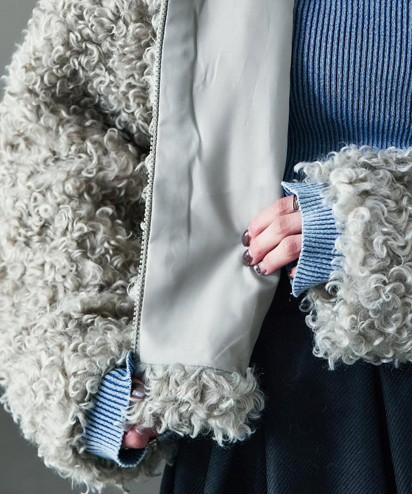 {"color":"","info":""}