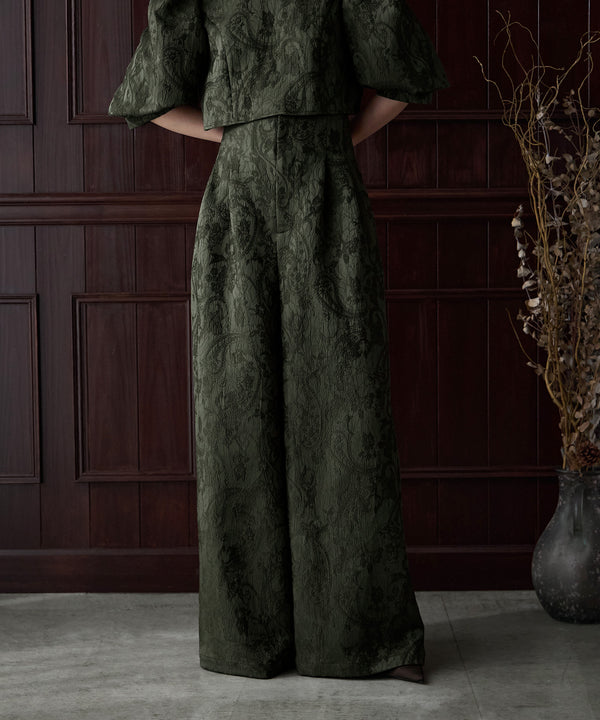 {"color":"\u30ab\u30fc\u30ad","info":"model\uff1aH163cm size\uff1aM"}