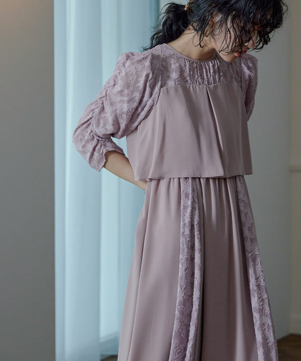 {"color":"\u30d4\u30f3\u30af","info":"model\uff1aH167cm size\uff1aM"}