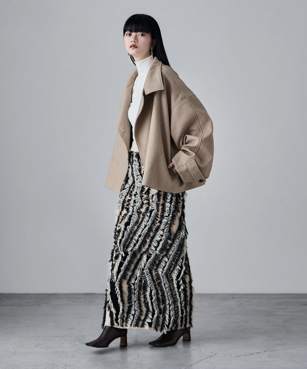 {"color":"\u30d9\u30fc\u30b8\u30e5","info":"model\uff1aH163cm size\uff1aM"}