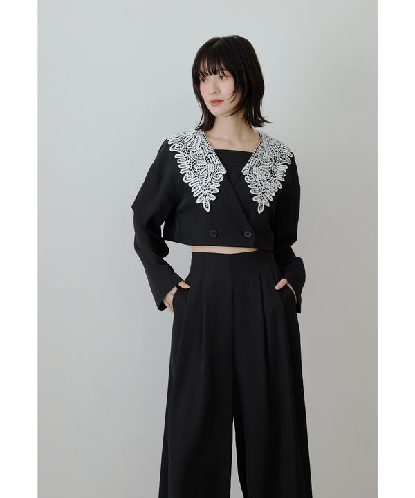 {"color":"\u30d6\u30e9\u30c3\u30af\u00d7\u30db\u30ef\u30a4\u30c8","info":"model\uff1aH166cm size\uff1aM"}