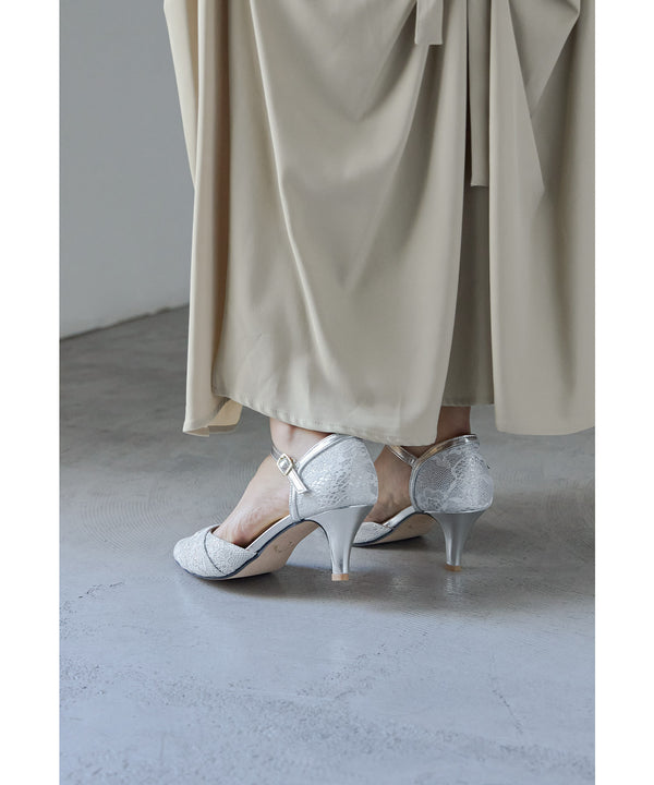 {"color":"\u30b7\u30eb\u30d0\u30fc","info":""}