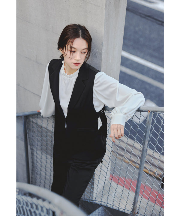 {"color":"\u30d6\u30e9\u30c3\u30af","info":"model\uff1aH165cm size\uff1aM"}