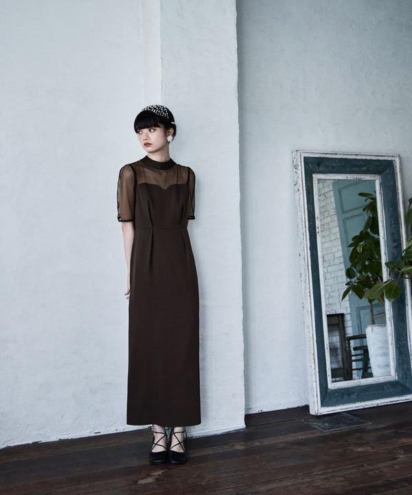 {"color":"\u30d6\u30e9\u30a6\u30f3","info":"model\uff1aH163cm size\uff1aM"}